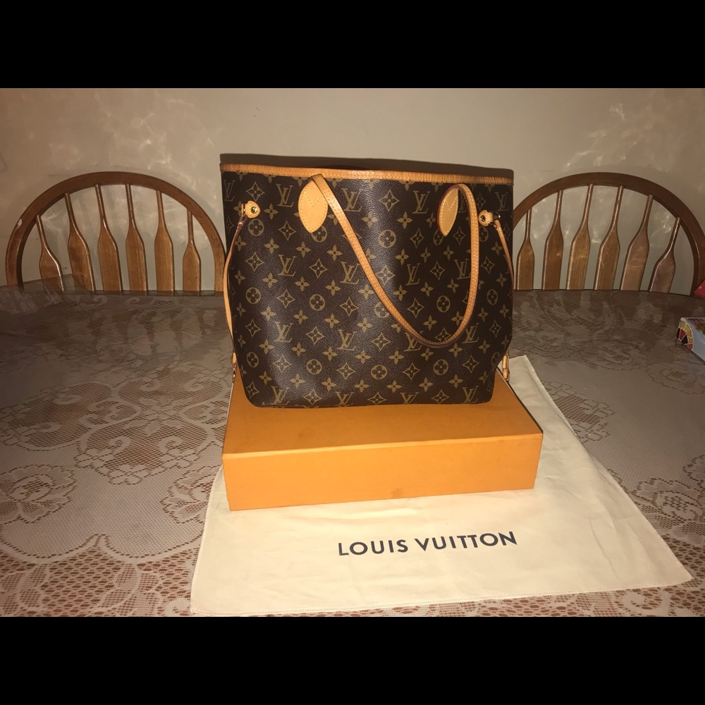 Authentic Louis Vuitton hand bag
